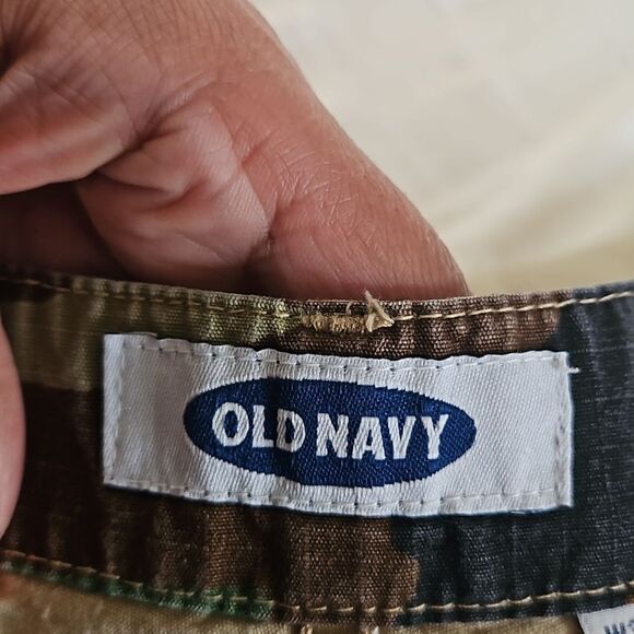 Old Navy Men Relaxed Fit Khaki Cargo Pants With Camo Ankle String 31×32 - Picture 8 of 16